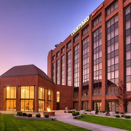 Courtyard By Marriott Ogden Hotel